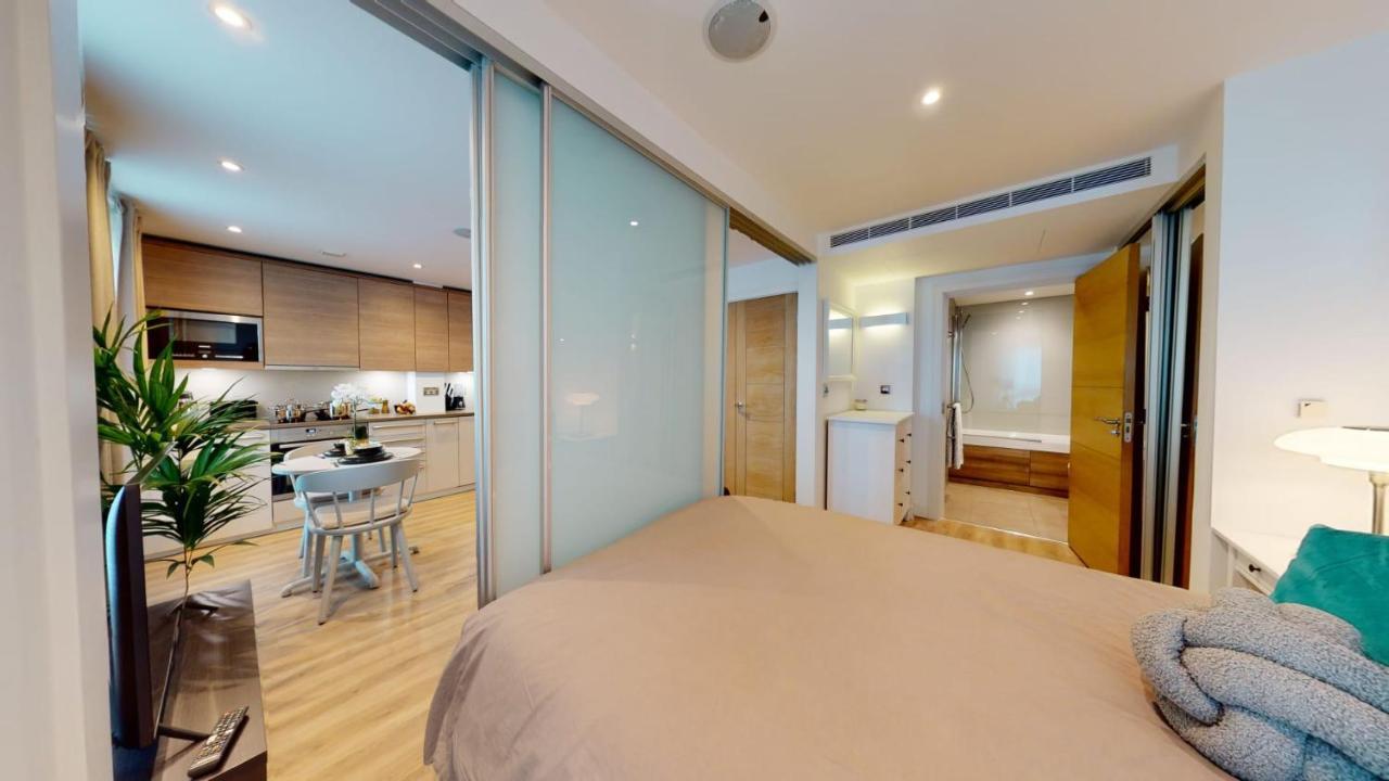 Executive Luxury One Bedroom In Vauxhall Лондон Экстерьер фото